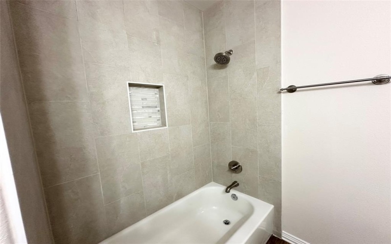 1407 N Rusk Street, Weatherford, TX 76086, 3 Habitaciones Habitaciones , ,2 BañosBaños,Residential,En Venta,1407 N Rusk Street,0,21023829