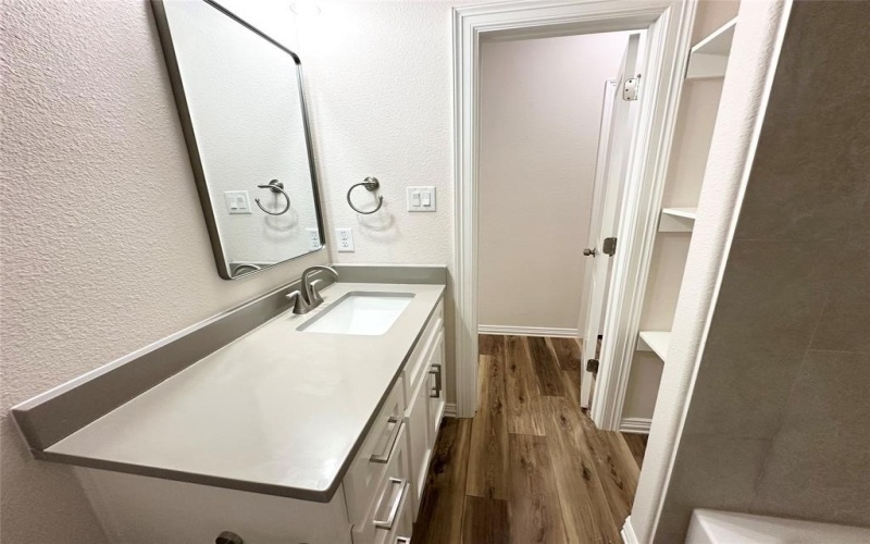 1407 N Rusk Street, Weatherford, TX 76086, 3 Habitaciones Habitaciones , ,2 BañosBaños,Residential,En Venta,1407 N Rusk Street,0,21023829