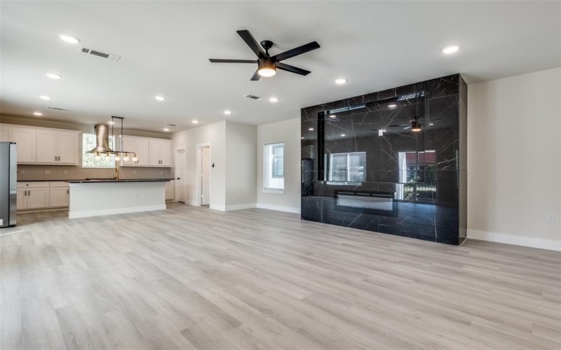 5113 Hohen Avenue, Dallas, TX 75215, 3 Habitaciones Habitaciones , ,3 BañosBaños,Residential,En Venta,5113 Hohen Avenue,0,21023837
