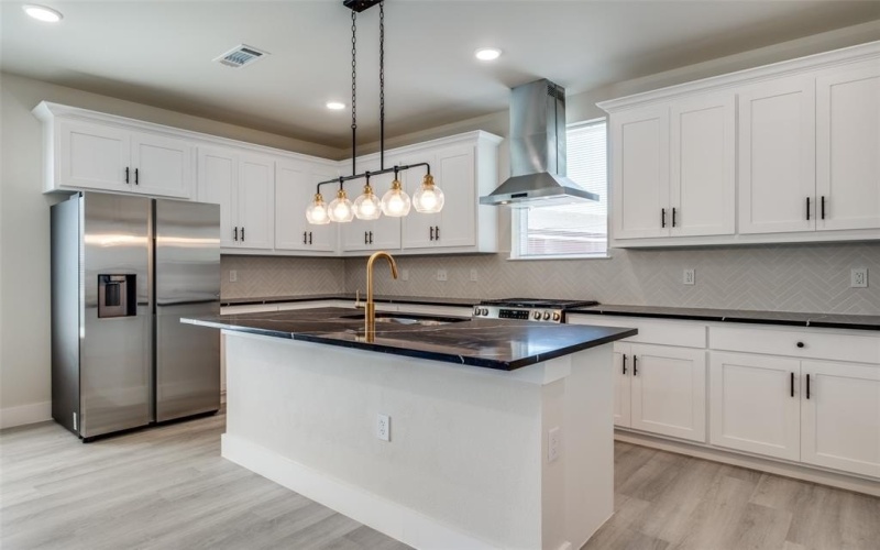 5113 Hohen Avenue, Dallas, TX 75215, 3 Habitaciones Habitaciones , ,3 BañosBaños,Residential,En Venta,5113 Hohen Avenue,0,21023837