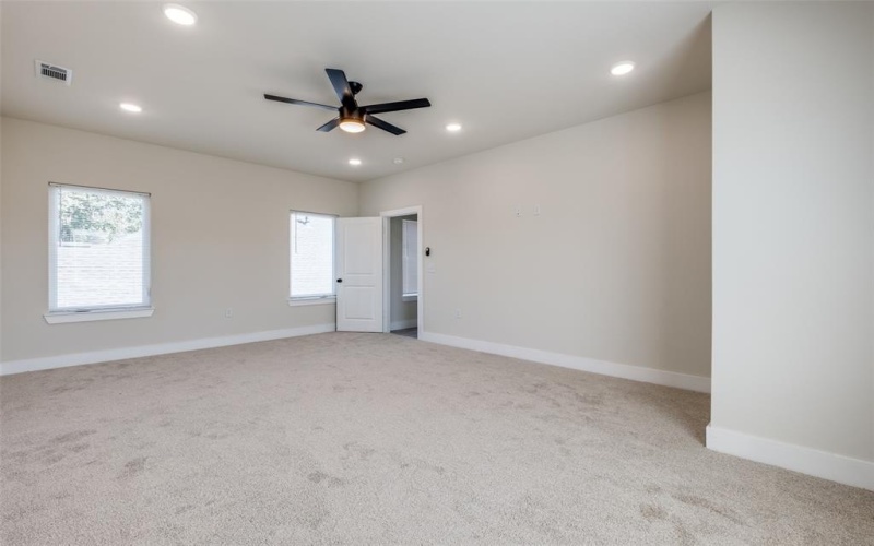 5113 Hohen Avenue, Dallas, TX 75215, 3 Habitaciones Habitaciones , ,3 BañosBaños,Residential,En Venta,5113 Hohen Avenue,0,21023837