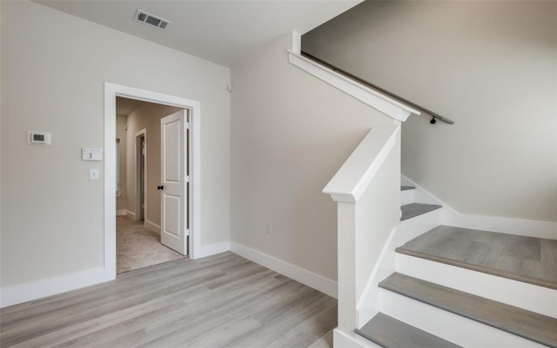 5113 Hohen Avenue, Dallas, TX 75215, 3 Habitaciones Habitaciones , ,3 BañosBaños,Residential,En Venta,5113 Hohen Avenue,0,21023837