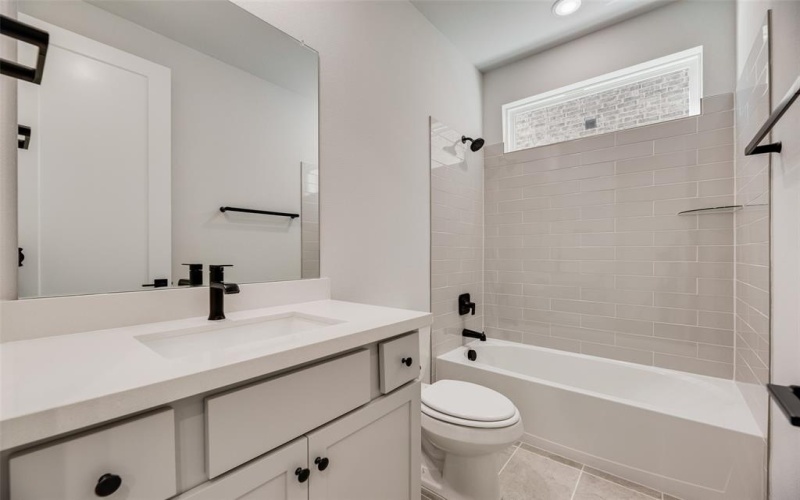 913 Ash Road, Plano, TX 75075, 3 Habitaciones Habitaciones , ,2 BañosBaños,Residential,En Venta,913 Ash Road,0,21023848