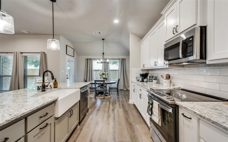 4803 Enclave Drive, Sanger, TX 76266, 3 Habitaciones Habitaciones , ,2 BañosBaños,Residential,En Venta,4803 Enclave Drive,0,21023912