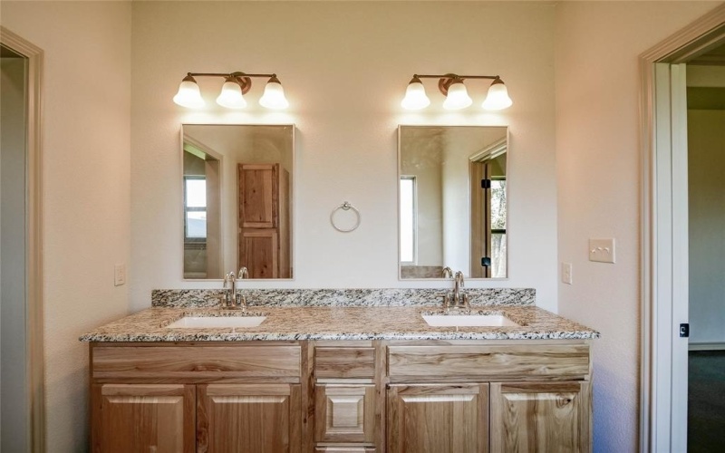 5441 Tin Top Highway, Granbury, TX 76048, 3 Habitaciones Habitaciones , ,2 BañosBaños,Residential,En Venta,5441 Tin Top Highway,0,21024013