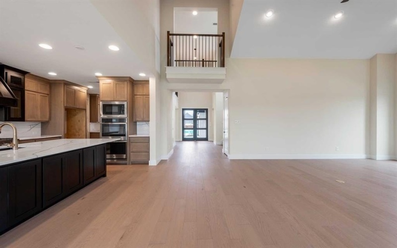 1004 Lookout Drive, Rockwall, TX 75087, 5 Bedrooms Bedrooms, ,5 BathroomsBathrooms,Residential,For Sale,1004 Lookout Drive,0,21024697