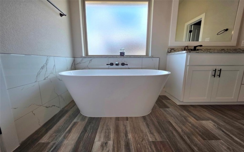 4001 Westfork Way, Springtown, TX 76082, 4 Bedrooms Bedrooms, ,2 BathroomsBathrooms,Residential,For Sale,4001 Westfork Way,0,21024759