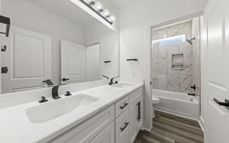 4448 Marcell Avenue, Dallas, TX 75211, 4 Habitaciones Habitaciones , ,3 BañosBaños,Residential,En Venta,4448 Marcell Avenue,0,21024832