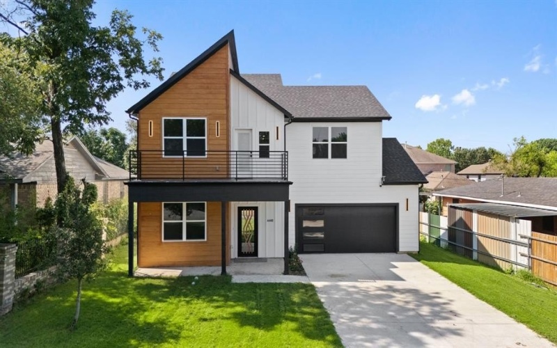 4448 Marcell Avenue, Dallas, TX 75211, 4 Habitaciones Habitaciones , ,3 BañosBaños,Residential,En Venta,4448 Marcell Avenue,0,21024832