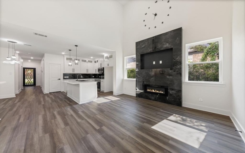 4448 Marcell Avenue, Dallas, TX 75211, 4 Habitaciones Habitaciones , ,3 BañosBaños,Residential,En Venta,4448 Marcell Avenue,0,21024832