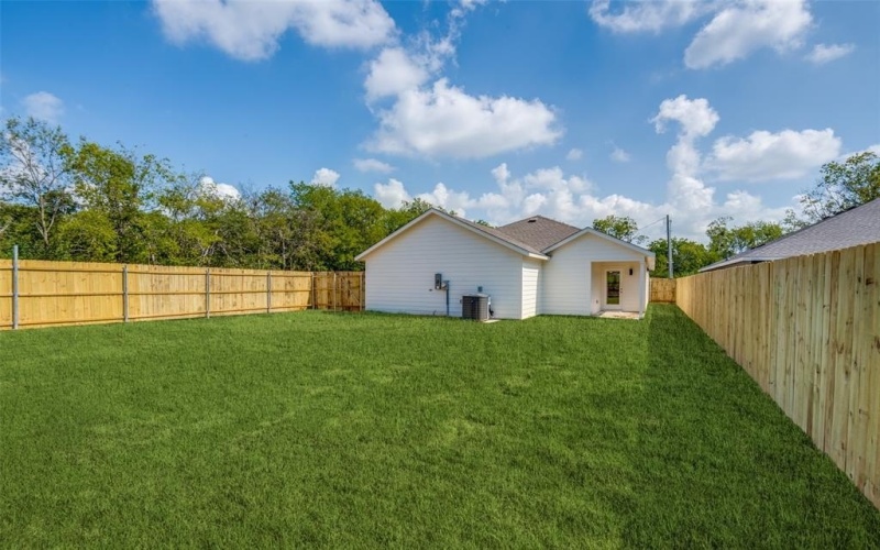 200 Campbell Street, Terrell, TX 75160, 3 Bedrooms Bedrooms, ,2 BathroomsBathrooms,Residential,For Sale,200 Campbell Street,0,21024174