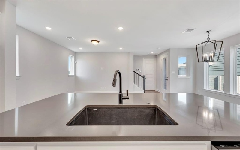 4724 Maxwell Drive, McKinney, TX 75071, 3 Bedrooms Bedrooms, ,2 BathroomsBathrooms,Residential,For Sale,4724 Maxwell Drive,0,21024203