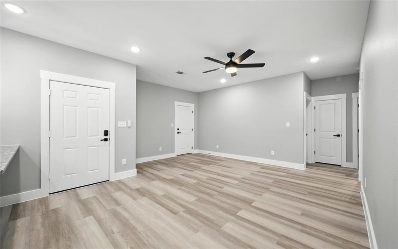 408 Front Street, Pottsboro, TX 75076, 3 Habitaciones Habitaciones , ,2 BañosBaños,Residential,En Venta,408 Front Street,0,21024225