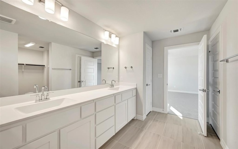 1933 Jade Forest Lane, Mesquite, TX 75181, 3 Bedrooms Bedrooms, ,2 BathroomsBathrooms,Residential,For Sale,1933 Jade Forest Lane,0,21024373