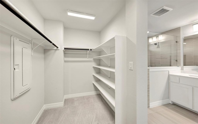 1933 Jade Forest Lane, Mesquite, TX 75181, 3 Bedrooms Bedrooms, ,2 BathroomsBathrooms,Residential,For Sale,1933 Jade Forest Lane,0,21024373