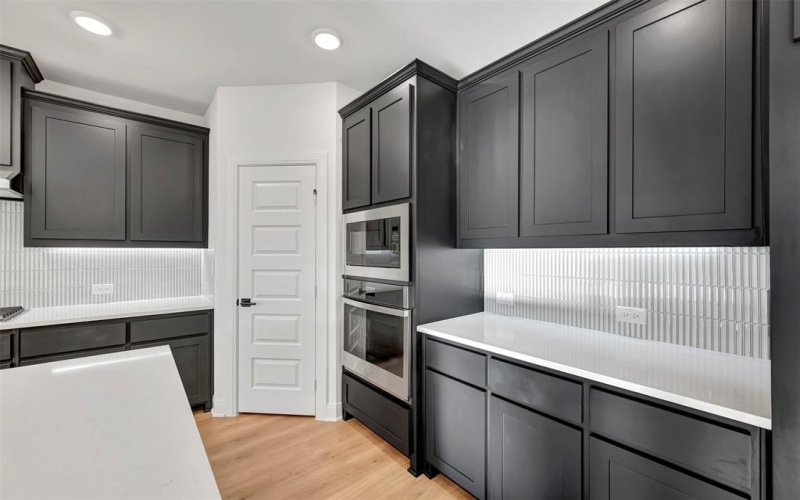 2221 Hazel Lily Run, Mesquite, TX 75181, 3 Bedrooms Bedrooms, ,2 BathroomsBathrooms,Residential,For Sale,2221 Hazel Lily Run,0,21024405