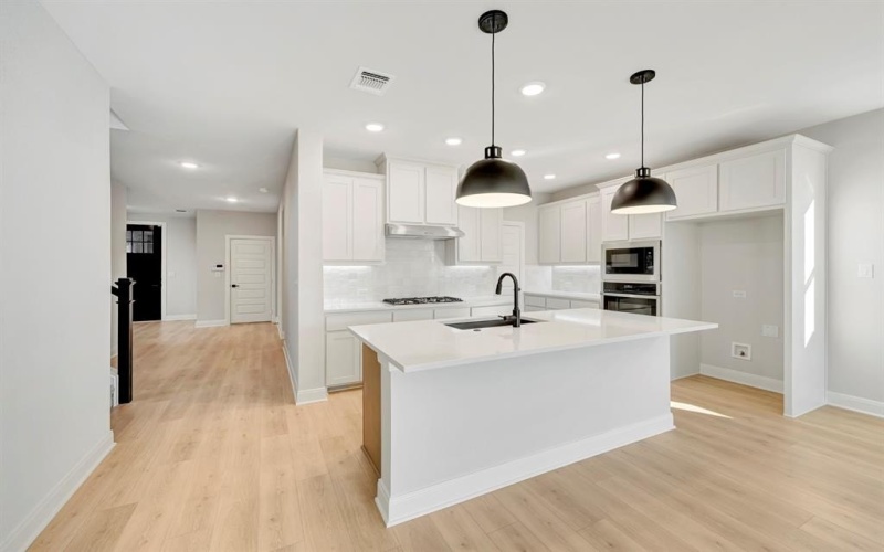 2025 Lone Oak Trail, Mesquite, TX 75181, 4 Bedrooms Bedrooms, ,3 BathroomsBathrooms,Residential,For Sale,2025 Lone Oak Trail,0,21024439