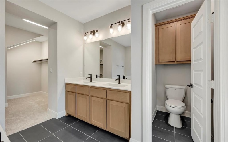 2025 Lone Oak Trail, Mesquite, TX 75181, 4 Bedrooms Bedrooms, ,3 BathroomsBathrooms,Residential,For Sale,2025 Lone Oak Trail,0,21024439