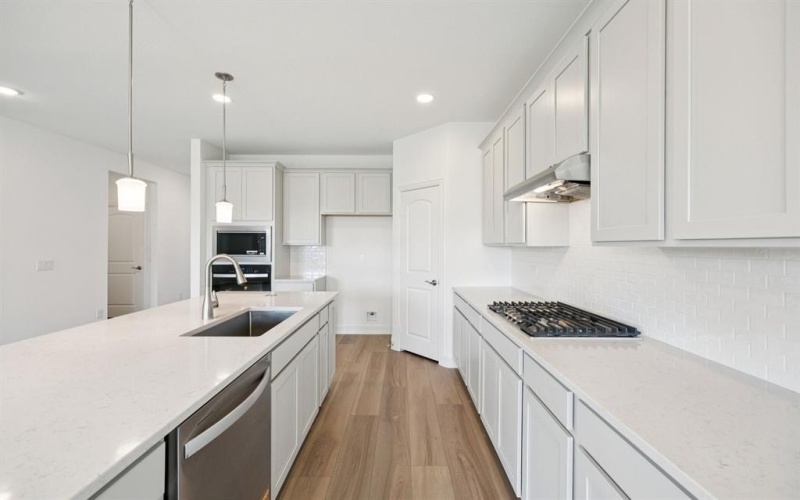 8724 Tallwood Lane, Justin, TX 76247, 4 Bedrooms Bedrooms, ,3 BathroomsBathrooms,Residential,For Sale,8724 Tallwood Lane,0,21024484