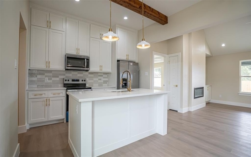 3106 Sabine River Trail, Granbury, TX 76048, 3 Bedrooms Bedrooms, ,2 BathroomsBathrooms,Residential,For Sale,3106 Sabine River Trail,0,21024549