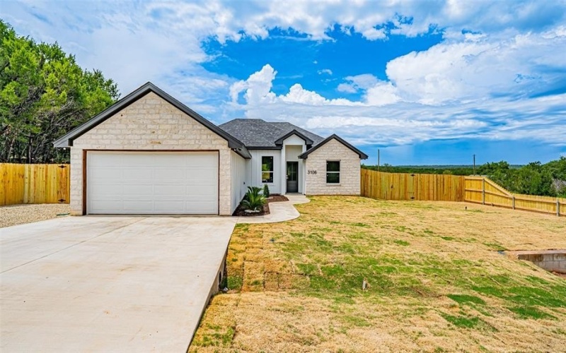 3106 Sabine River Trail, Granbury, TX 76048, 3 Bedrooms Bedrooms, ,2 BathroomsBathrooms,Residential,For Sale,3106 Sabine River Trail,0,21024549