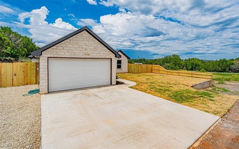 3106 Sabine River Trail, Granbury, TX 76048, 3 Bedrooms Bedrooms, ,2 BathroomsBathrooms,Residential,For Sale,3106 Sabine River Trail,0,21024549