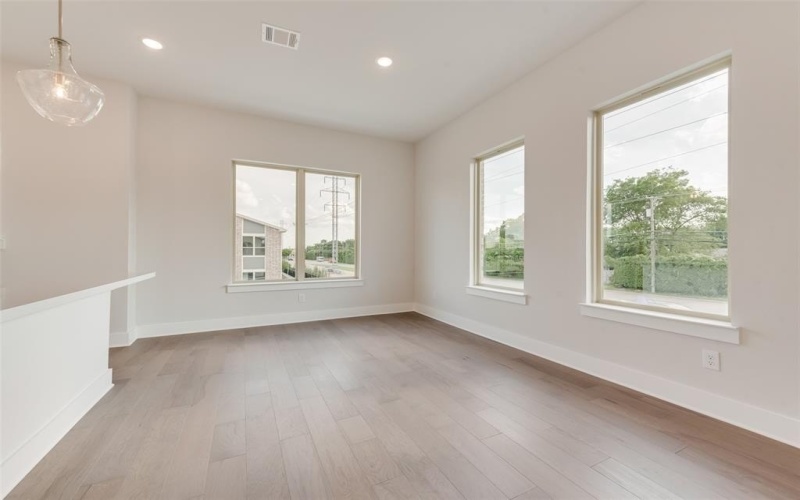 917 Ash Road, Plano, TX 75075, 3 Bedrooms Bedrooms, ,2 BathroomsBathrooms,Residential,For Sale,917 Ash Road,0,21024627