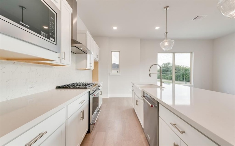 917 Ash Road, Plano, TX 75075, 3 Bedrooms Bedrooms, ,2 BathroomsBathrooms,Residential,For Sale,917 Ash Road,0,21024627