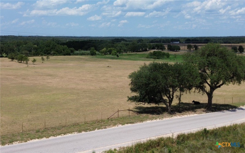 1607 Hunt, Salado, TX 76571, 4 Bedrooms Bedrooms, ,5 BathroomsBathrooms,Residential,For Sale,1607 Hunt,0,588004