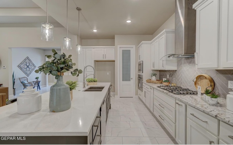 812 Fairford Place, Horizon City, TX 79928, 4 Habitaciones Habitaciones , ,5 BañosBaños,Residential,En Venta,812 Fairford Place,0,927889