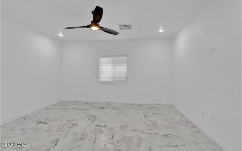 204 EMERALD GOLD Place, Horizon City, TX 79928, 6 Bedrooms Bedrooms, ,3 BathroomsBathrooms,Residential,For Sale,204 EMERALD GOLD Place,0,927891