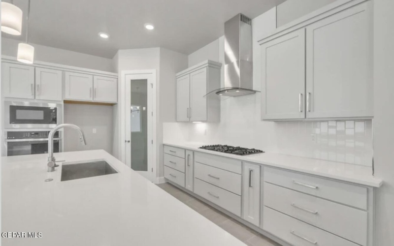 13344 Emerald Glass Drive, Horizon City, TX 79928, 4 Habitaciones Habitaciones , ,2 BañosBaños,Residential,En Venta,13344 Emerald Glass Drive,0,927893