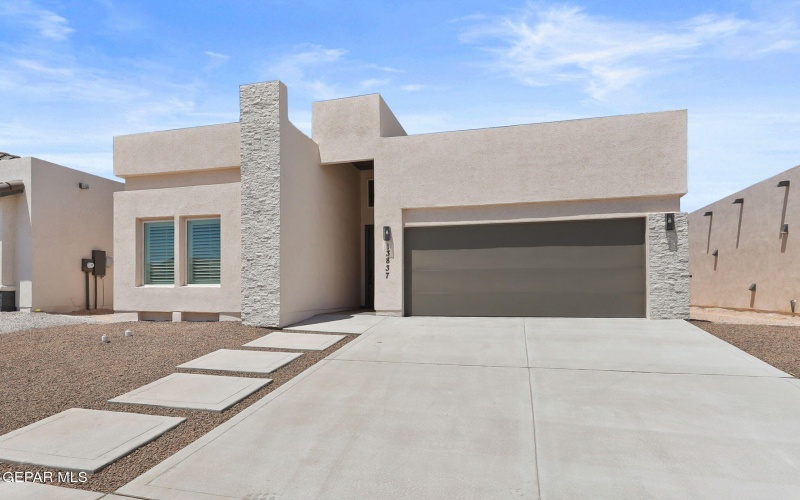 13837 Paseo De Miel Drive, El Paso, TX 79928, 4 Bedrooms Bedrooms, ,2 BathroomsBathrooms,Residential,For Sale,13837 Paseo De Miel Drive,0,927898