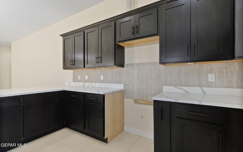 13837 Paseo De Miel Drive, El Paso, TX 79928, 4 Bedrooms Bedrooms, ,2 BathroomsBathrooms,Residential,For Sale,13837 Paseo De Miel Drive,0,927898