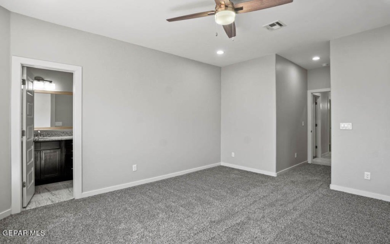 7352 John Gerald Way, El Paso, TX 79934, 4 Habitaciones Habitaciones , ,1 BañoBaños,Residential,En Venta,7352 John Gerald Way,0,927910
