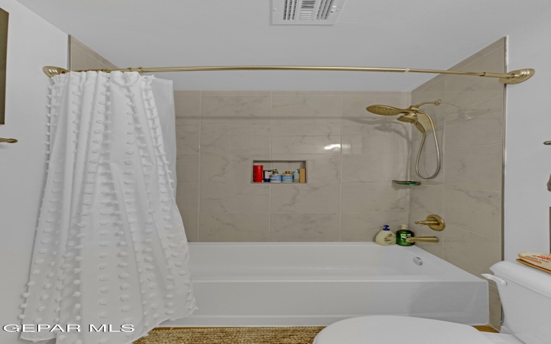 13869 PASEO BOSQUE Avenue, El Paso, TX 79928, 3 Bedrooms Bedrooms, ,2 BathroomsBathrooms,Residential,For Sale,13869 PASEO BOSQUE Avenue,0,927937