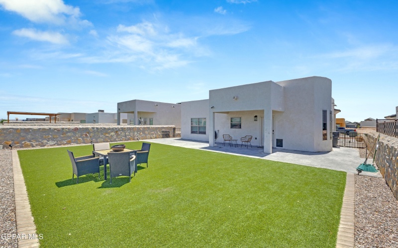 13869 PASEO BOSQUE Avenue, El Paso, TX 79928, 3 Bedrooms Bedrooms, ,2 BathroomsBathrooms,Residential,For Sale,13869 PASEO BOSQUE Avenue,0,927937