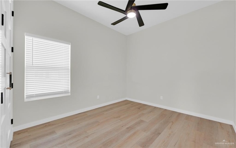 4120 S Carter Avenue, Edinburg, TX 78542, 3 Bedrooms Bedrooms, ,2 BathroomsBathrooms,Residential,For Sale,4120 S Carter Avenue,0,476439