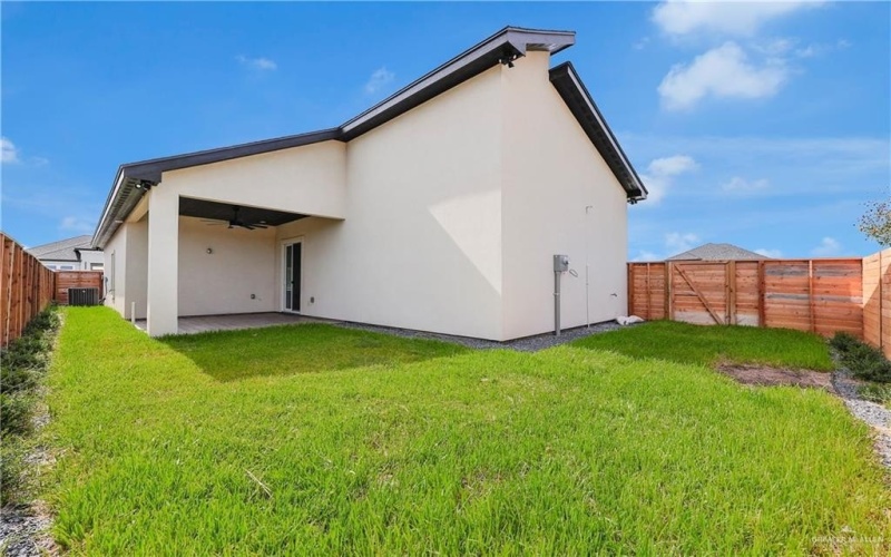 4120 S Carter Avenue, Edinburg, TX 78542, 3 Bedrooms Bedrooms, ,2 BathroomsBathrooms,Residential,For Sale,4120 S Carter Avenue,0,476439