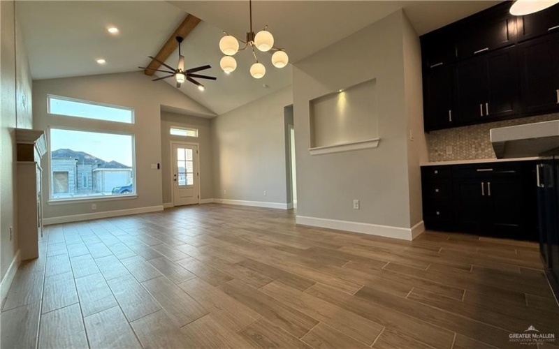 1208 E Acacia Drive, San Juan, TX 78589, 4 Bedrooms Bedrooms, ,2 BathroomsBathrooms,Residential,For Sale,1208 E Acacia Drive,0,477677
