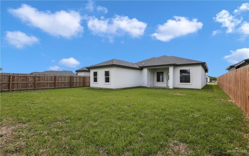 3100 N Alyna Avenue, Edinburg, TX 78541, 4 Bedrooms Bedrooms, ,2 BathroomsBathrooms,Residential,For Sale,3100 N Alyna Avenue,0,477955