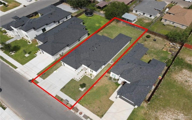 3100 N Alyna Avenue, Edinburg, TX 78541, 4 Bedrooms Bedrooms, ,2 BathroomsBathrooms,Residential,For Sale,3100 N Alyna Avenue,0,477955