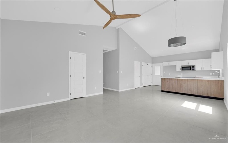 700 Oriole Road, Weslaco, TX 78596, ,Residential Multi Family,En Venta,700 Oriole Road,0,477983