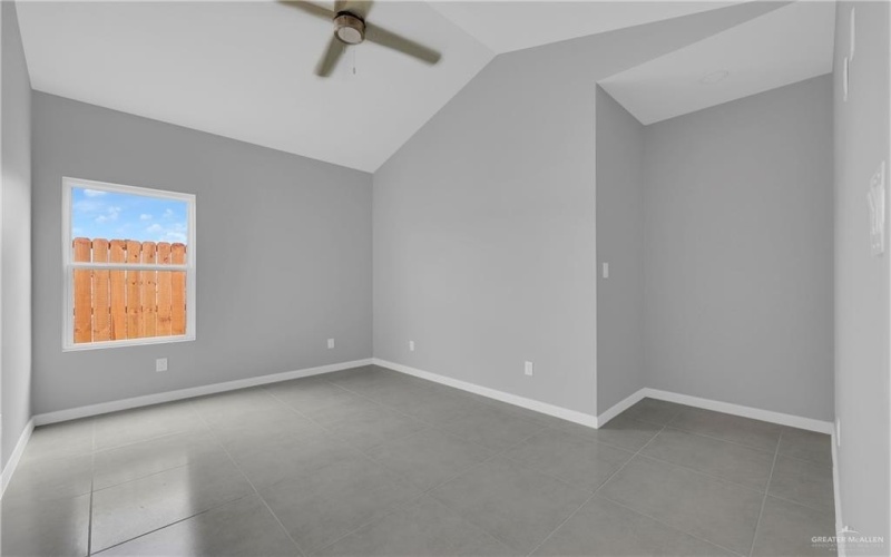 700 Oriole Road, Weslaco, TX 78596, ,Residential Multi Family,En Venta,700 Oriole Road,0,477983