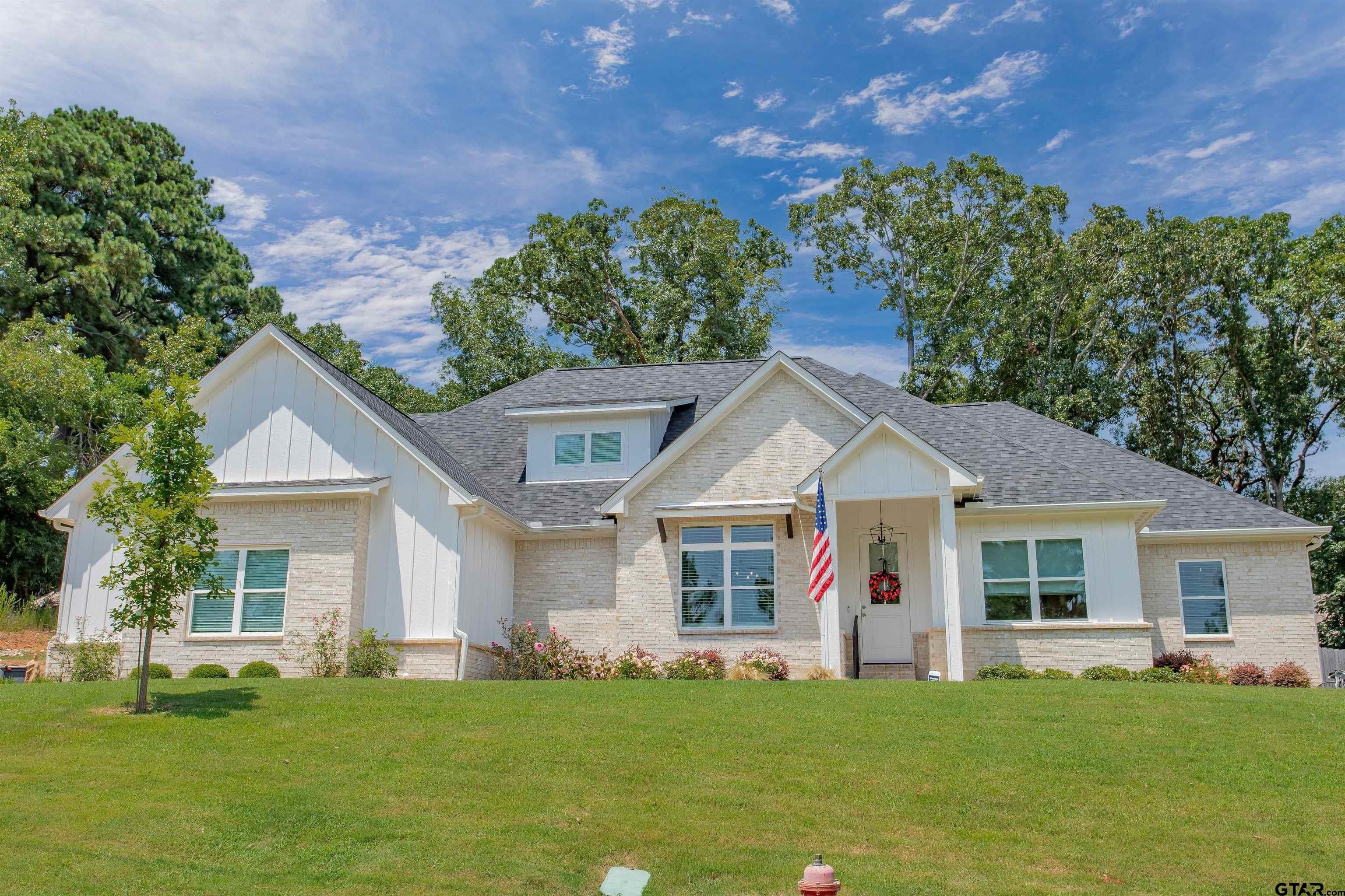 1408 Centennial Pkwy, Tyler, TX 75703, 4 Bedrooms Bedrooms, ,2 BathroomsBathrooms,Residential,For Sale,1408 Centennial Pkwy,0,25011930