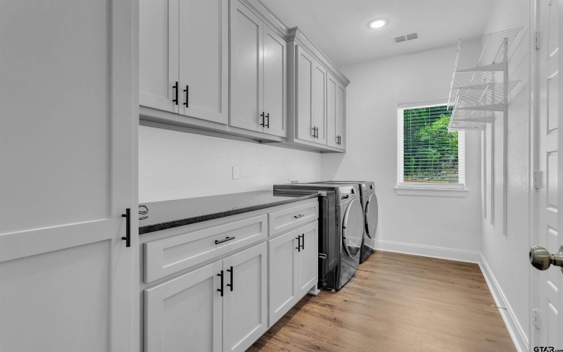 1408 Centennial Pkwy, Tyler, TX 75703, 4 Bedrooms Bedrooms, ,2 BathroomsBathrooms,Residential,For Sale,1408 Centennial Pkwy,0,25011930