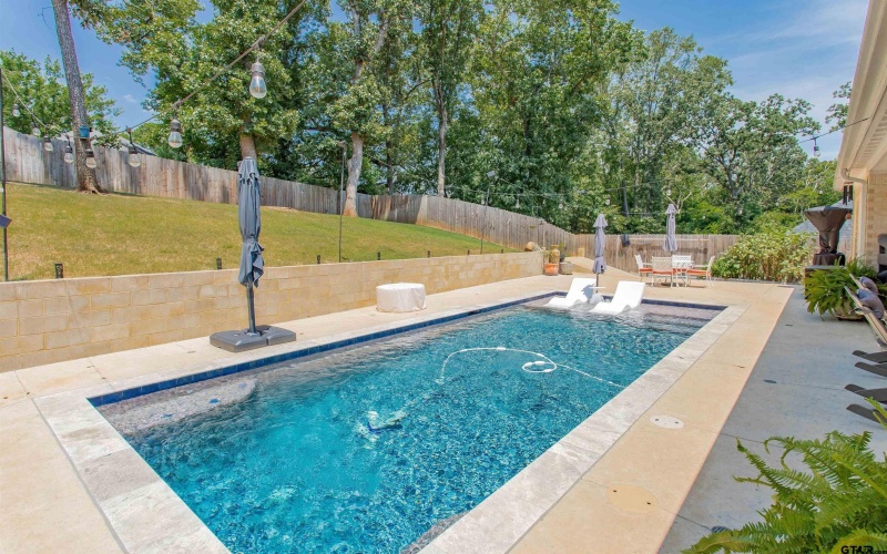 1408 Centennial Pkwy, Tyler, TX 75703, 4 Bedrooms Bedrooms, ,2 BathroomsBathrooms,Residential,For Sale,1408 Centennial Pkwy,0,25011930