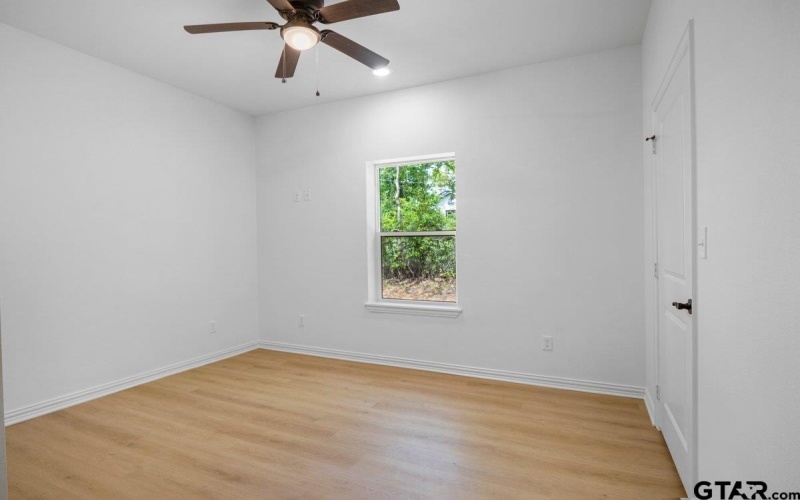 1610 W Barrett St, Tyler, TX 75702, 3 Bedrooms Bedrooms, ,2 BathroomsBathrooms,Residential,For Sale,1610 W Barrett St,0,25011948