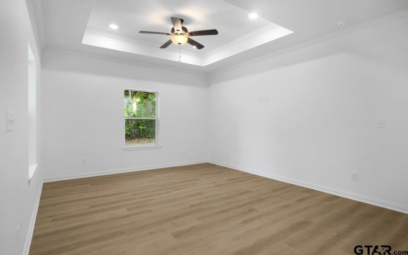 1610 W Barrett St, Tyler, TX 75702, 3 Bedrooms Bedrooms, ,2 BathroomsBathrooms,Residential,For Sale,1610 W Barrett St,0,25011948
