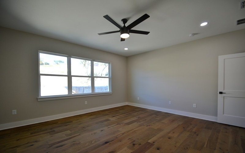 1806 Chateau Lane, Kerrville, TX 78028, 3 Bedrooms Bedrooms, ,2 BathroomsBathrooms,Residential,For Sale,1806 Chateau Lane,0,119995